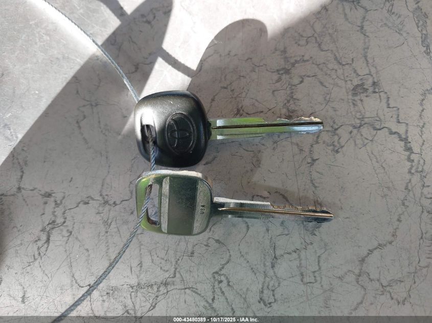 2002 Toyota Avalon Xls VIN: 4T1BF28B52U238331 Lot: 43480389