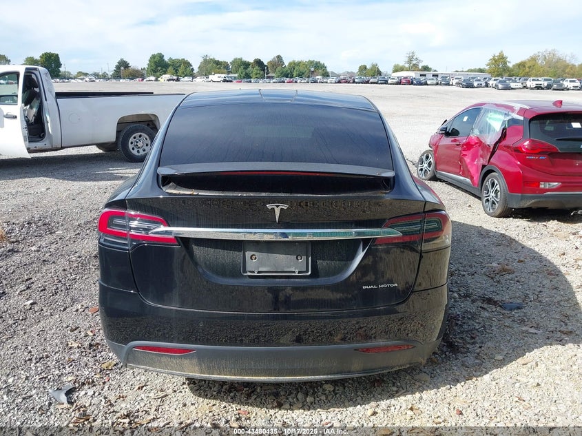 2020 Tesla Model X Long Range Dual Motor All-Wheel Drive/Long Range Plus Dual Motor All-Wheel Drive VIN: 5YJXCBE28LF244786 Lot: 43480435