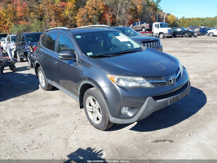 TOYOTA RAV4 XLE