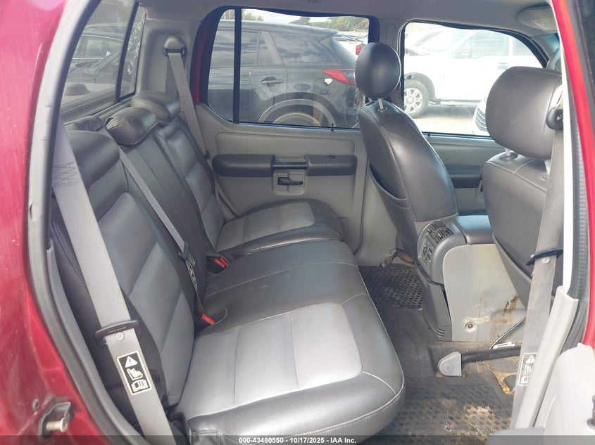 2003 Ford Explorer Sport Trac Xls/Xlt VIN: 1FMZU67E73UB67058 Lot: 43480550