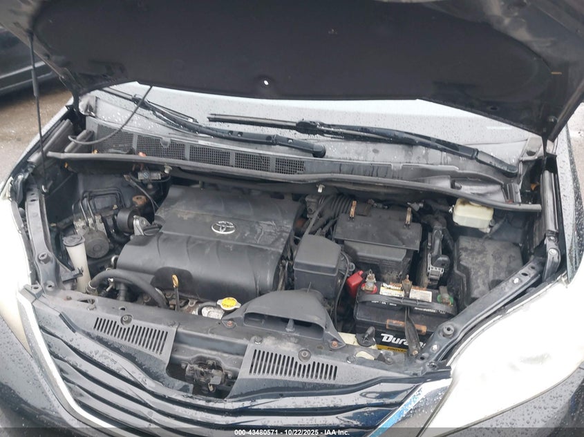 2016 TOYOTA SIENNA LE 8 PASSENGER 5TDKK3DC0GS758064