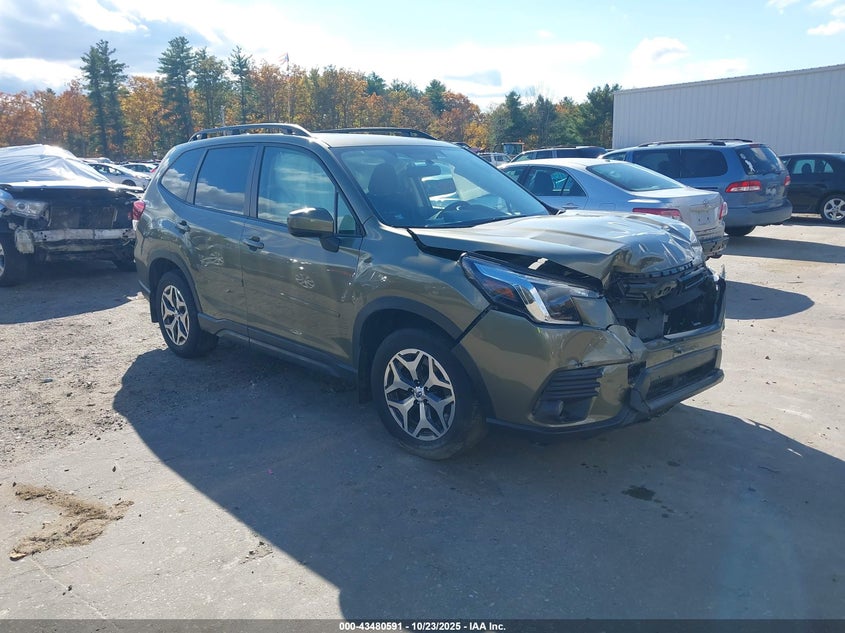 SUBARU FORESTER PREMIUM