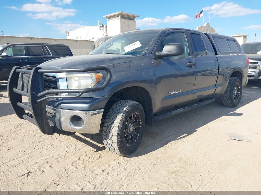 5TFBT54129X015409 2009 TOYOTA TUNDRA photo no. 2