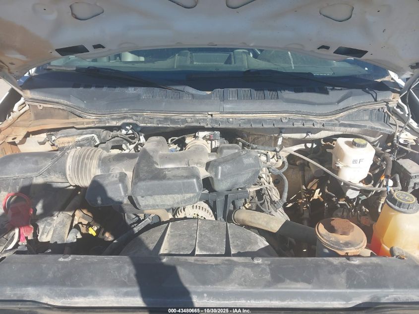 2018 Ford F-350 Chassis Xl VIN: 1FD8X3H65JEC27905 Lot: 43480665