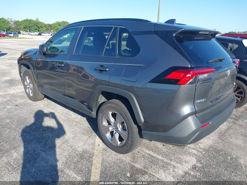 Vin: jtmlwrfv0nd151343, lot: 43975739, toyota rav4 hybrid le 20223