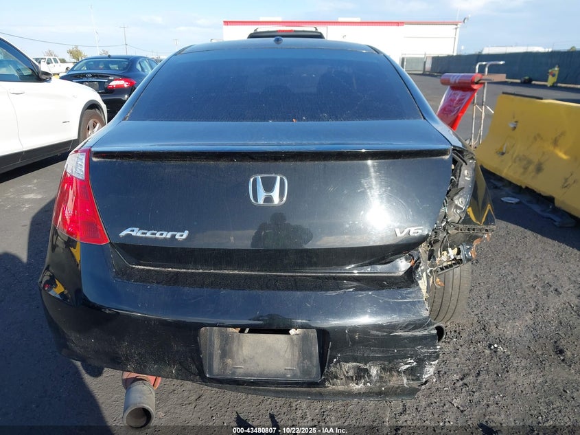 1HGCS21859A005811 2009 HONDA ACCORD photo no. 17