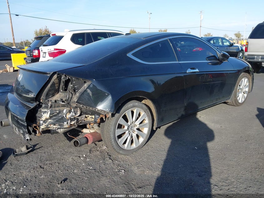 1HGCS21859A005811 2009 HONDA ACCORD photo no. 4