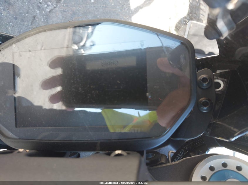 ZDMMACFW8LB025818 2020 DUCATI MONSTER photo no. 7