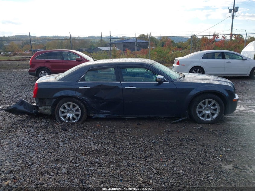 2008 Chrysler 300C Hemi VIN: 2C3KA63H88H139900 Lot: 43480923