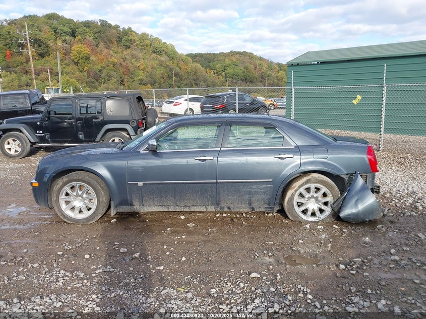 2008 Chrysler 300C Hemi VIN: 2C3KA63H88H139900 Lot: 43480923