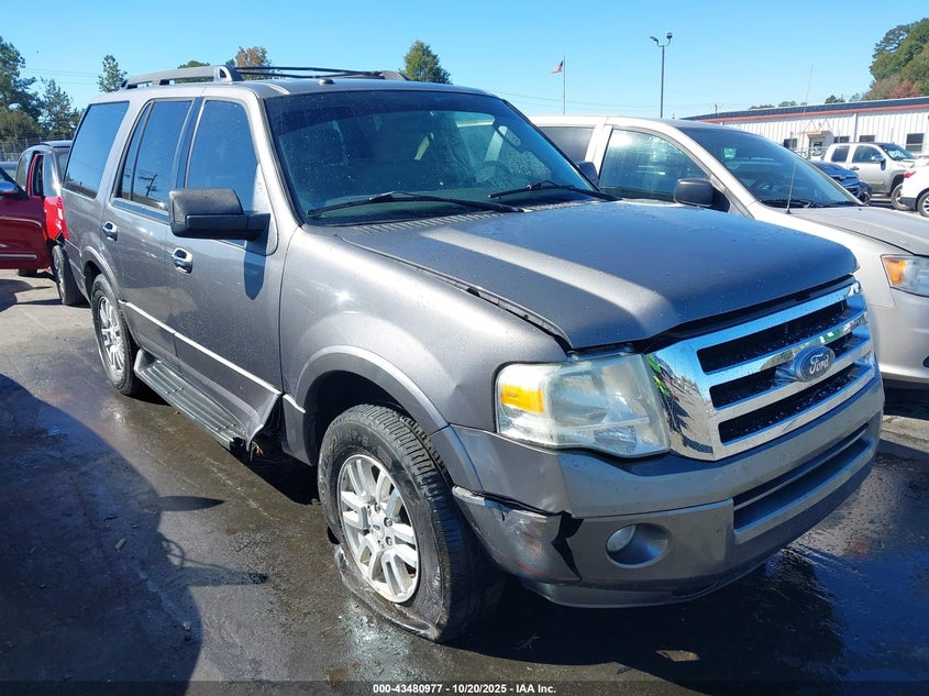 FORD EXPEDITION XLT