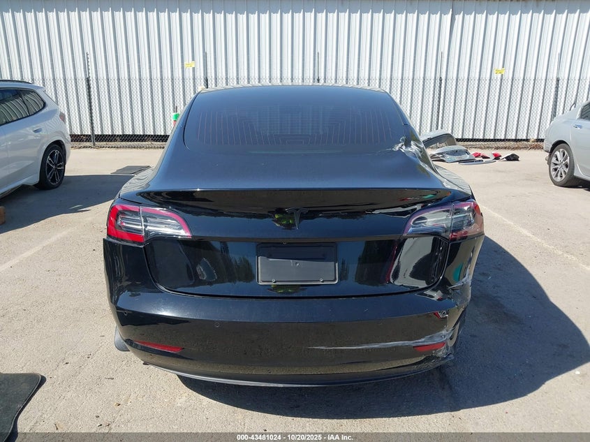 2020 Tesla Model 3 Standard Range Plus Rear-Wheel Drive/Standard Range Rear-Wheel Drive VIN: 5YJ3E1EA1LF615748 Lot: 43481024