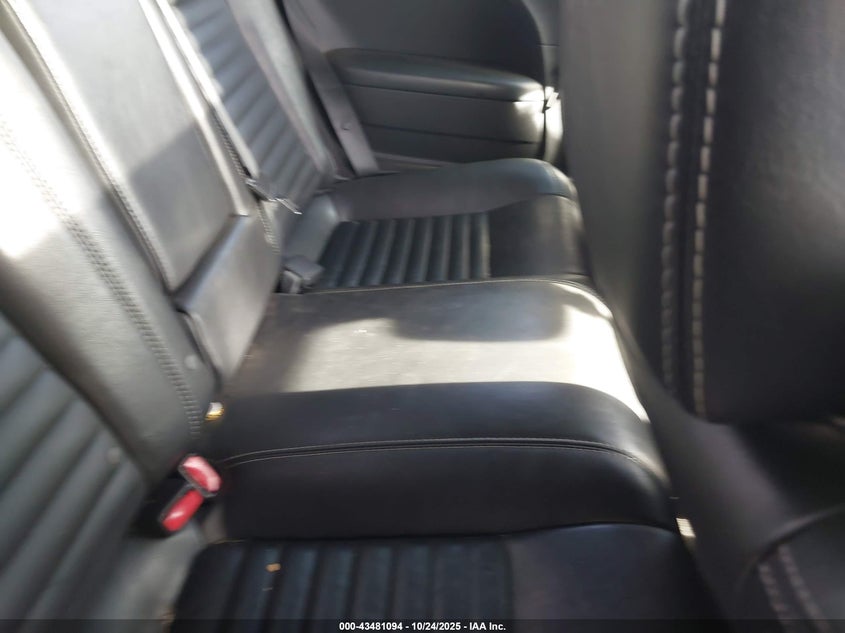 2010 Dodge Challenger R/T VIN: 2B3CJ5DT5AH159509 Lot: 43481094