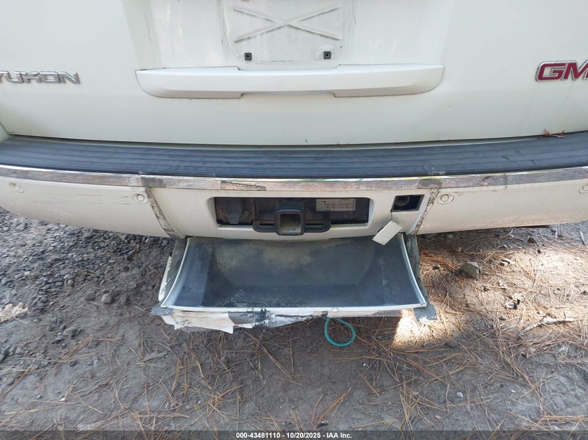 2007 GMC Yukon Denali VIN: 1GKFK63877J374929 Lot: 43481110