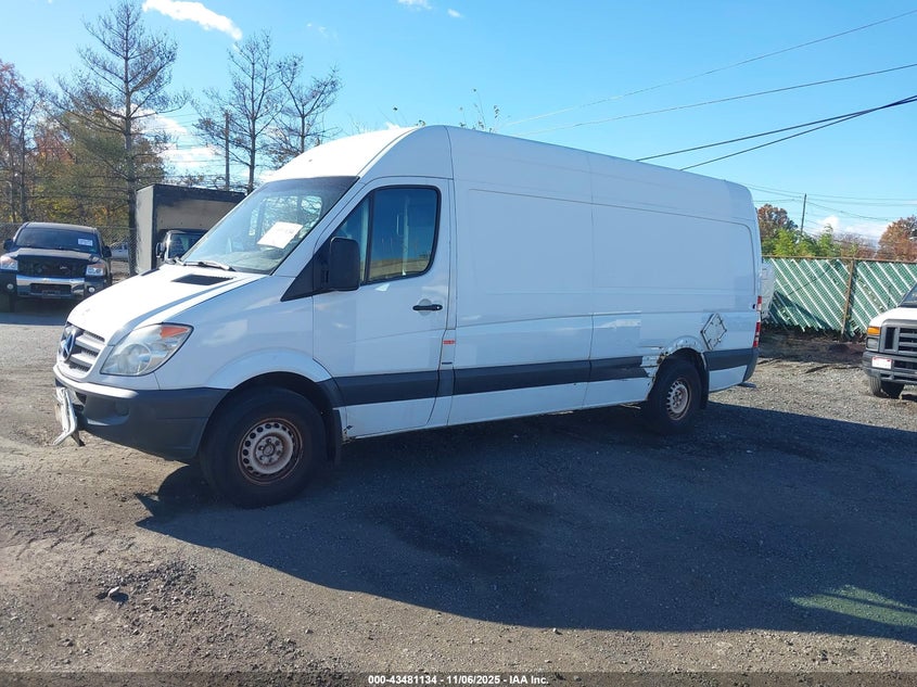 WD3PE8CB8C5684826 2012 MERCEDES-BENZ SPRINTER photo no. 2
