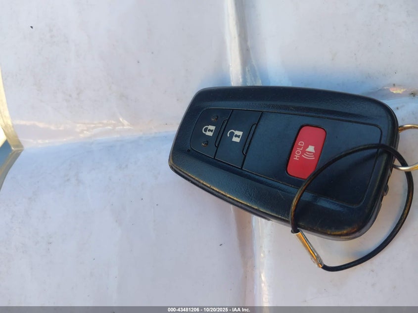 2024 TOYOTA RAV4 XLE 2T3W1RFV3RC258019