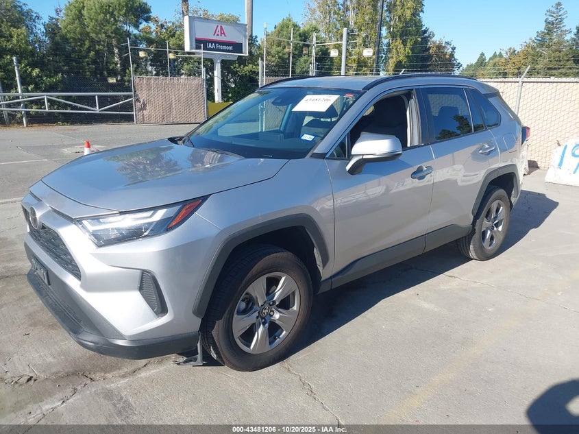 2024 TOYOTA RAV4 XLE 2T3W1RFV3RC258019