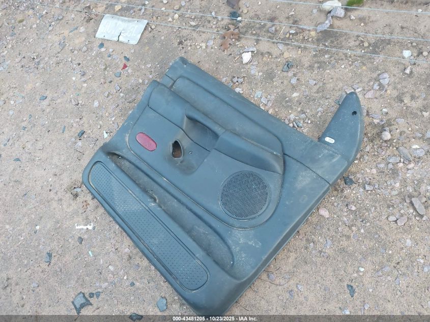 2004 Dodge Ram 1500 Slt/Laramie VIN: 1D7HU18D84S570168 Lot: 43481205