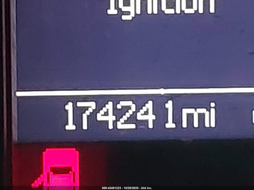 2016 Dodge Grand Caravan R/T VIN: 2C4RDGEG4GR139137 Lot: 43481223