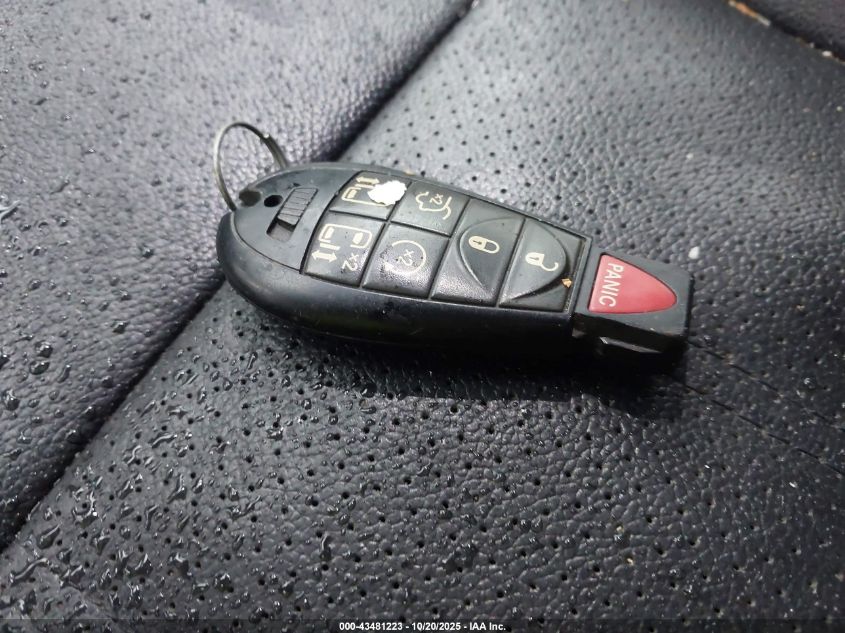 2016 Dodge Grand Caravan R/T VIN: 2C4RDGEG4GR139137 Lot: 43481223