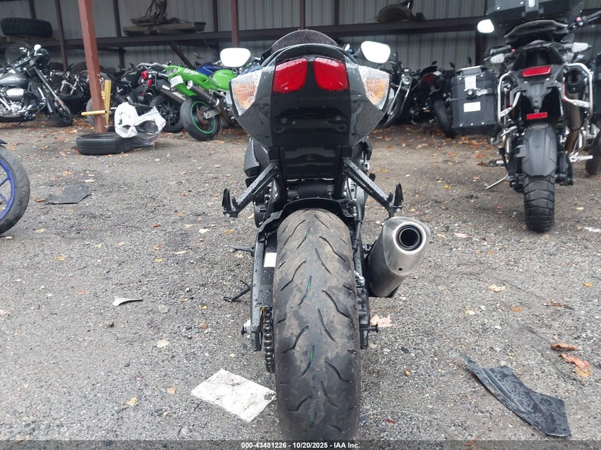 2025 Suzuki Gsx-R600 VIN: JS1GN7FA8S7101722 Lot: 43481226