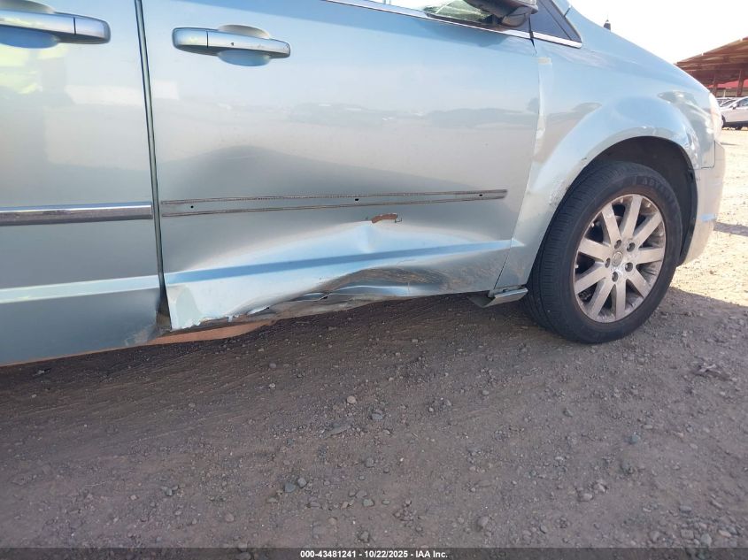 2010 Chrysler Town & Country Touring VIN: 2A4RR5D17AR241259 Lot: 43481241