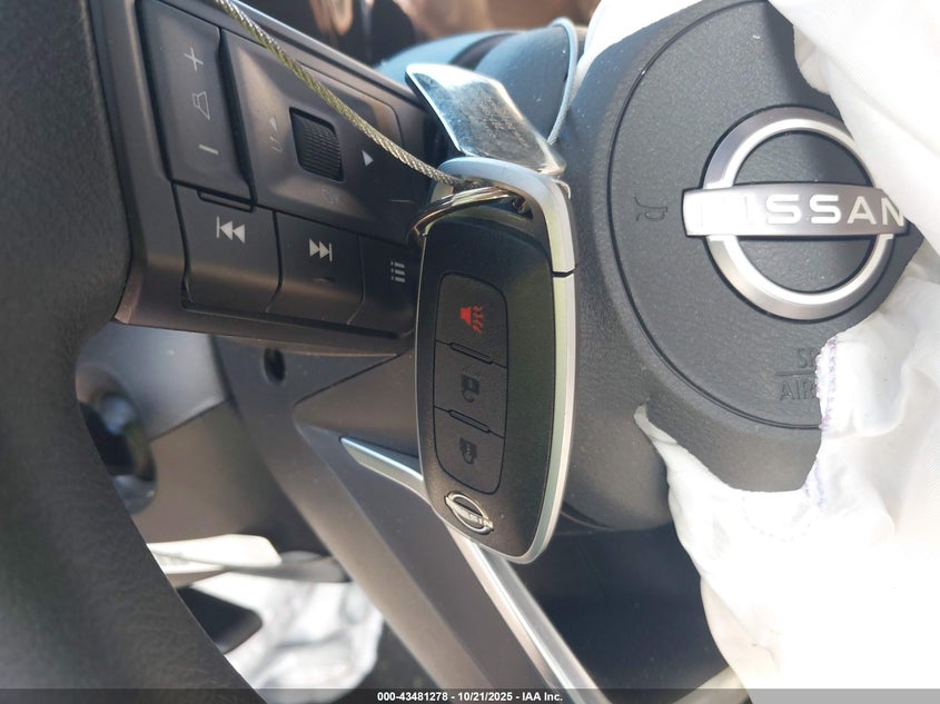 2025 NISSAN KICKS SV FWD 3N8AP6CA9SL432359