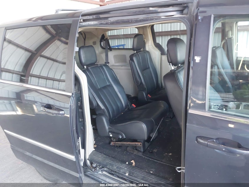 2014 Chrysler Town & Country Touring VIN: 2C4RC1BG4ER445434 Lot: 43481407