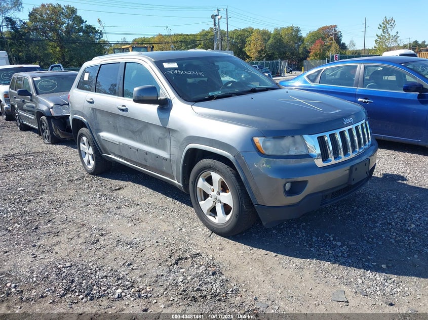 JEEP GRAND CHEROKEE LAREDO