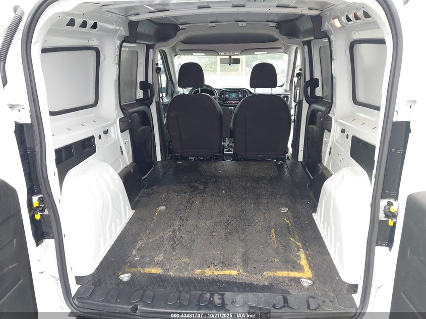 2015 RAM PROMASTER CITY TRADESMAN SLT ZFBERFBT5F6197584