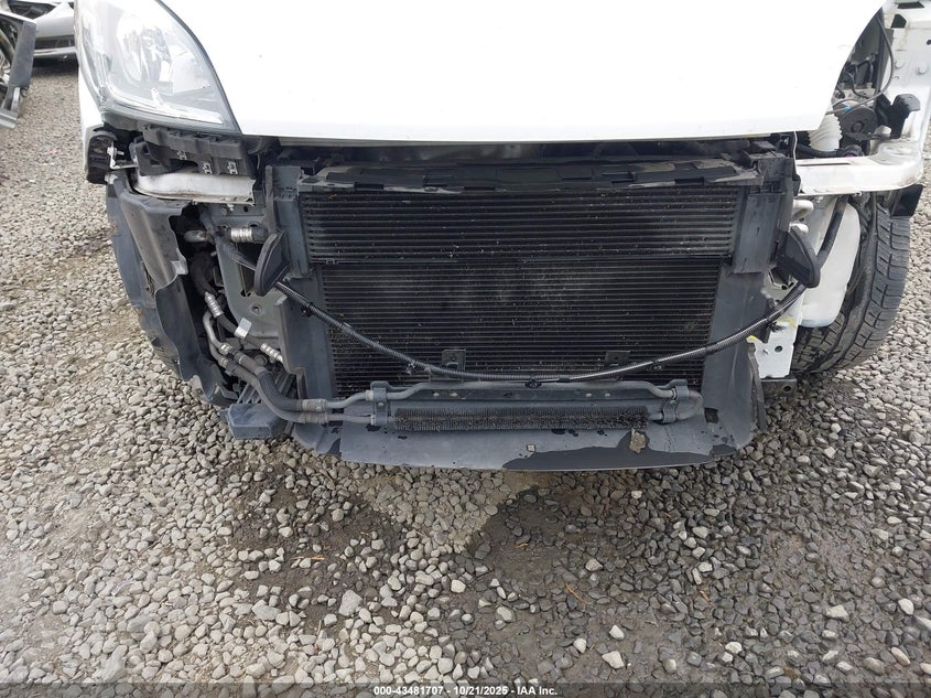 2015 RAM PROMASTER CITY TRADESMAN SLT ZFBERFBT5F6197584