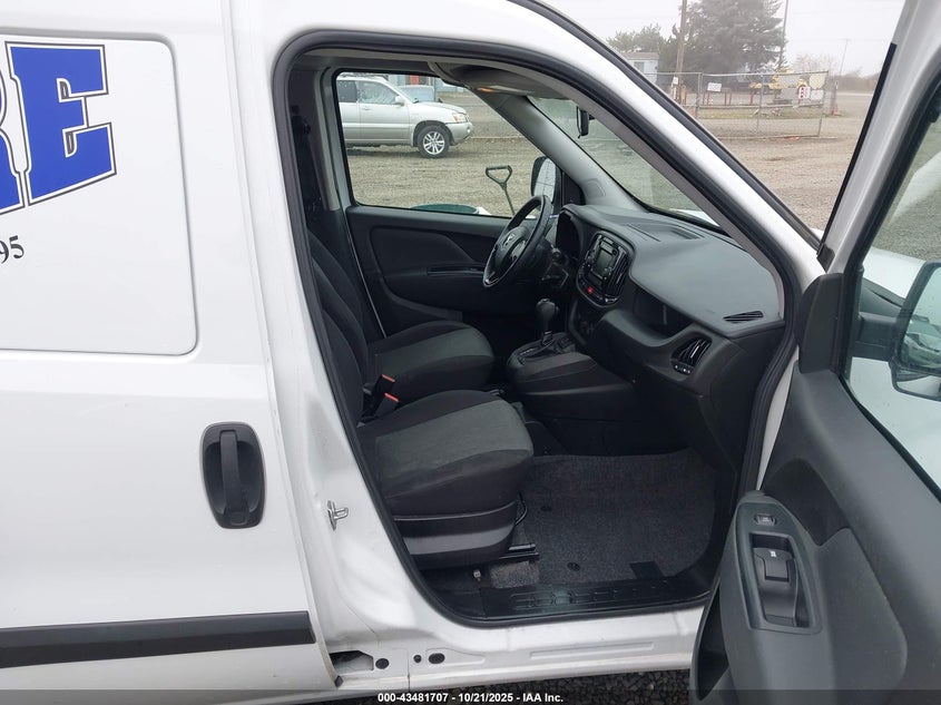 2015 RAM PROMASTER CITY TRADESMAN SLT ZFBERFBT5F6197584