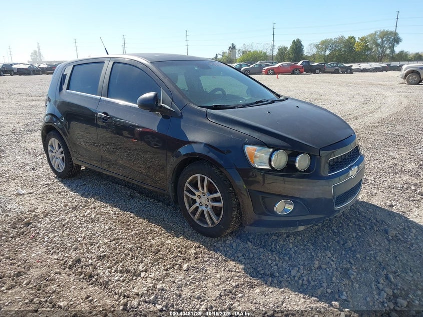 CHEVROLET SONIC LT AUTO