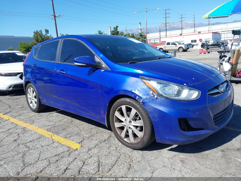 2013 HYUNDAI ACCENT SE - KMHCU5AE9DU111861