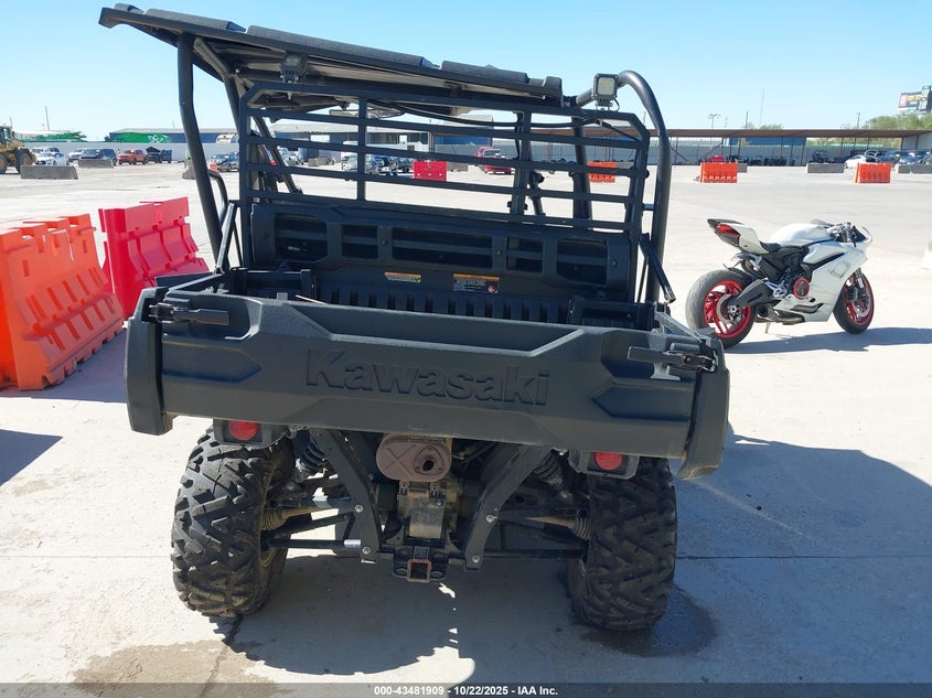 2020 KAWASAKI KAF820 J JKBAFSJ16LBS13832