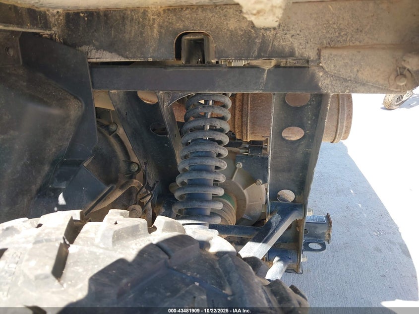 2020 KAWASAKI KAF820 J JKBAFSJ16LBS13832