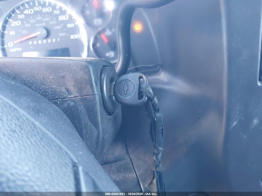 2008 Chevrolet Express Work Van VIN: 1GCGG25C581145081 Lot: 43481953