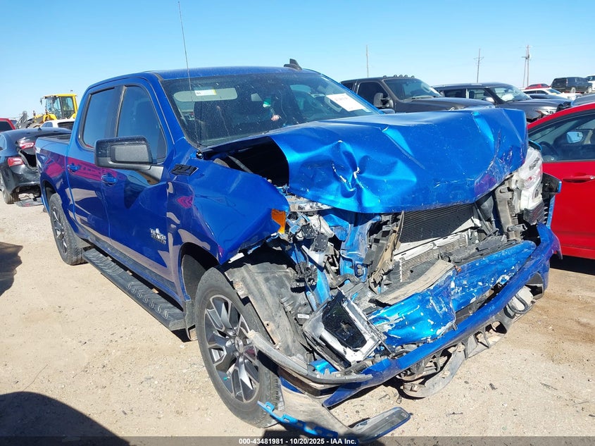 CHEVROLET SILVERADO 1500 4WD SHORT BED RST