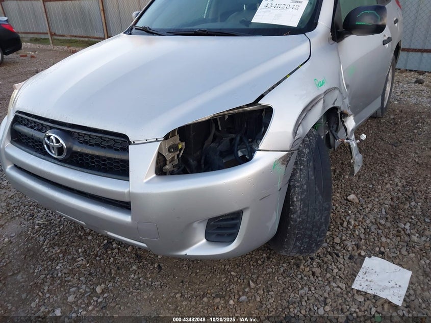 2T3BF4DV9CW260899 2012 TOYOTA RAV 4 photo no. 18