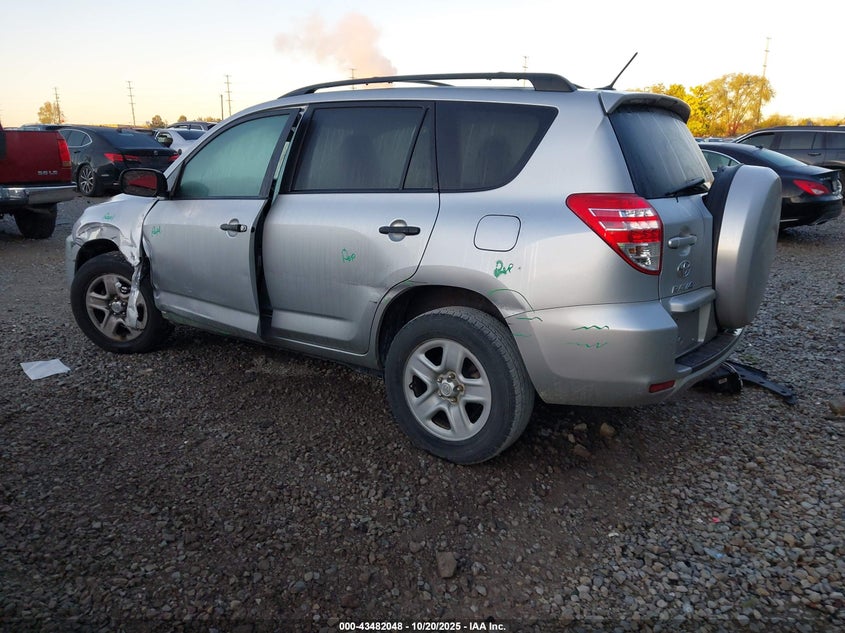 2T3BF4DV9CW260899 2012 TOYOTA RAV 4 photo no. 3