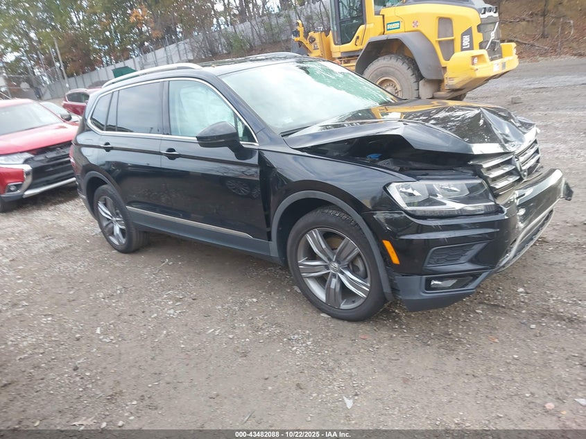 VOLKSWAGEN TIGUAN 2.0T SE/2.0T SE R-LINE BLACK/2.0T SEL
