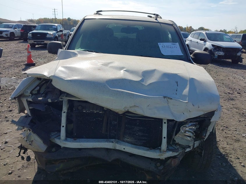 1GKDT13S362359159 2006 GMC ENVOY photo no. 6