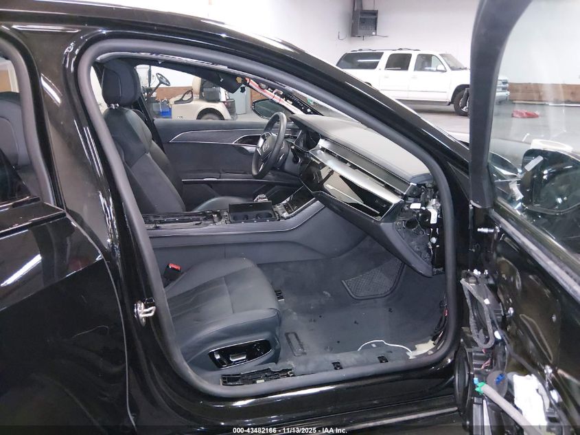 2025 Audi A8 - WAULDAF84SN001482