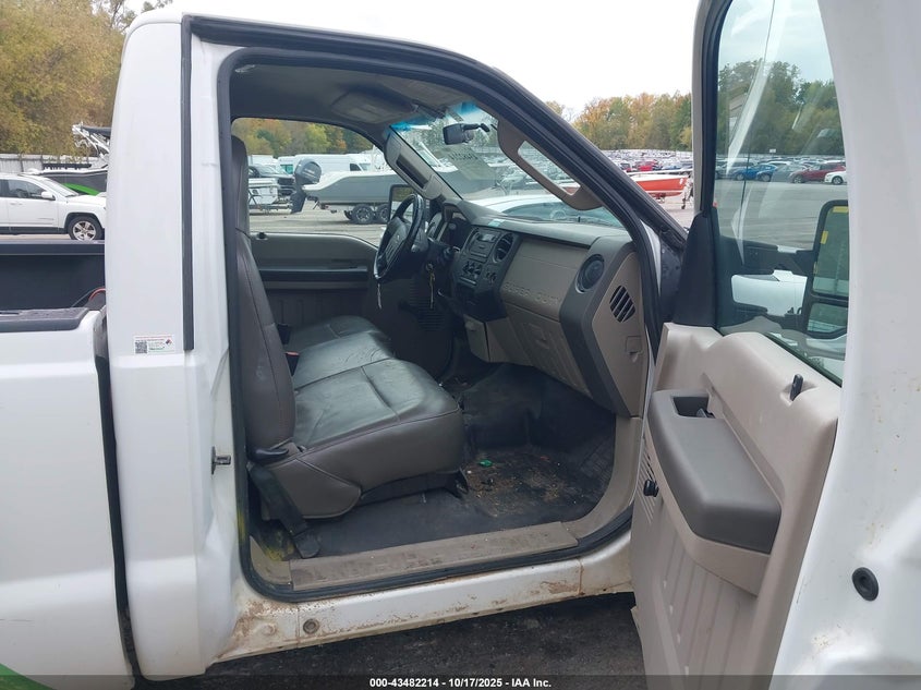 1FTSF30509EA39921 2009 FORD F350 photo no. 5