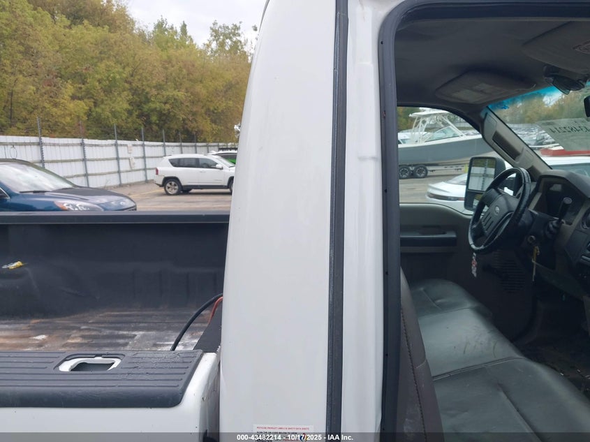 2009 Ford F-350 Xl/Xlt VIN: 1FTSF30509EA39921 Lot: 43482214