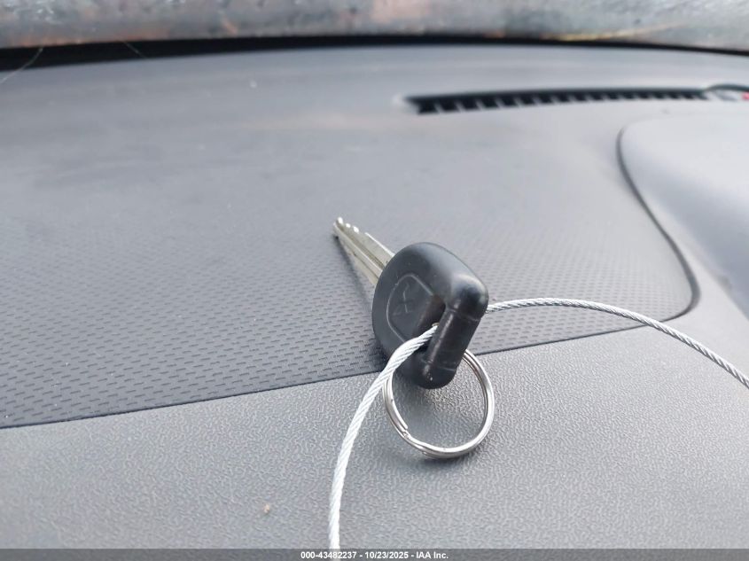 2002 Mitsubishi Montero Xls VIN: JA4MW31R22J064143 Lot: 43482237