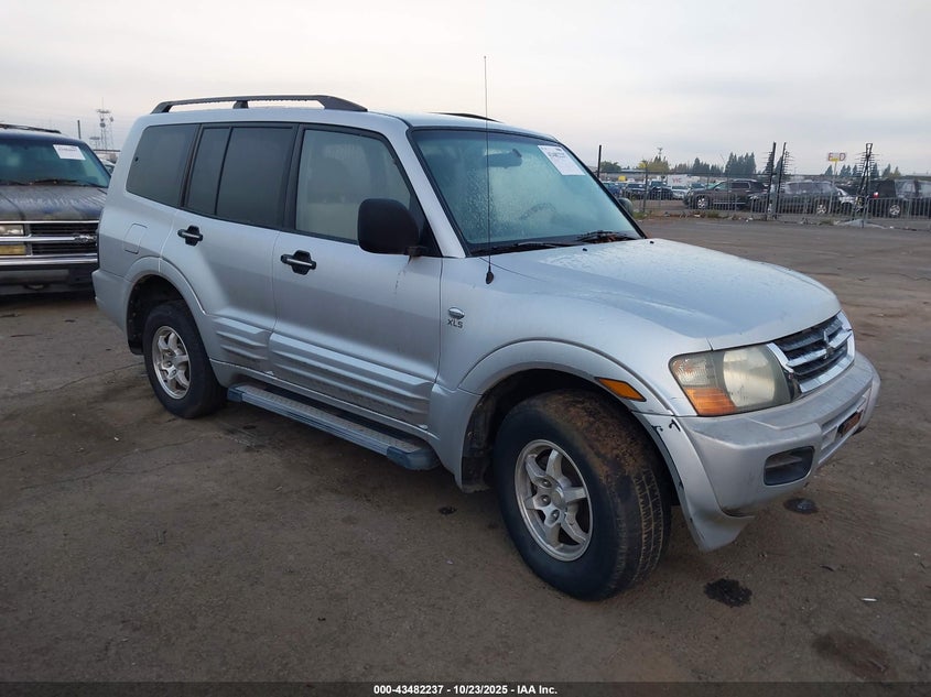 2002 Mitsubishi Montero Xls
