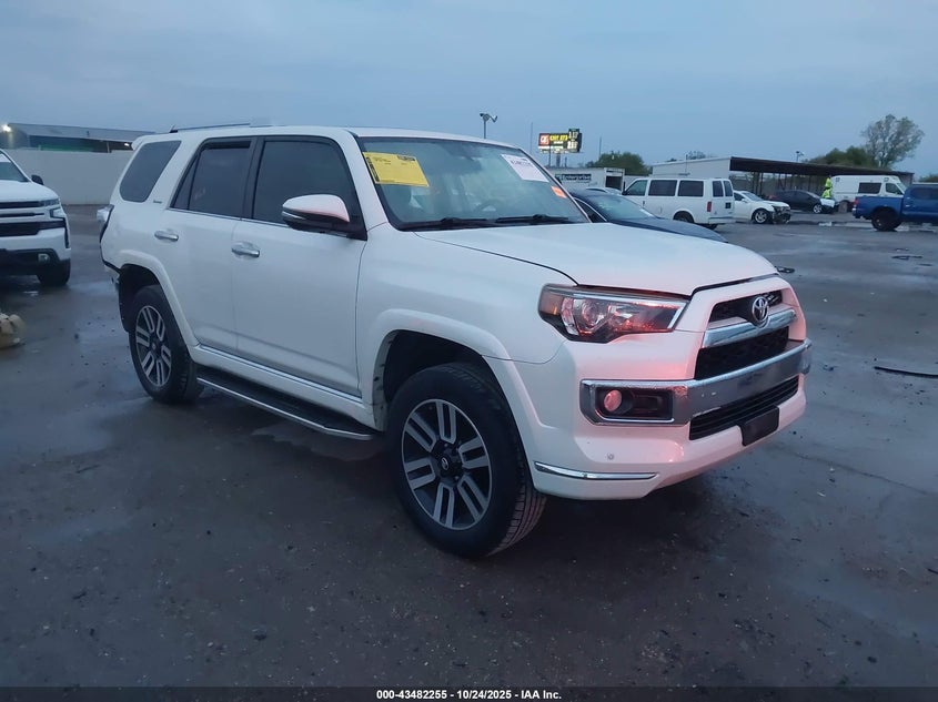 2018 TOYOTA 4RUNNER LIMITED - JTEBU5JR6J5535597