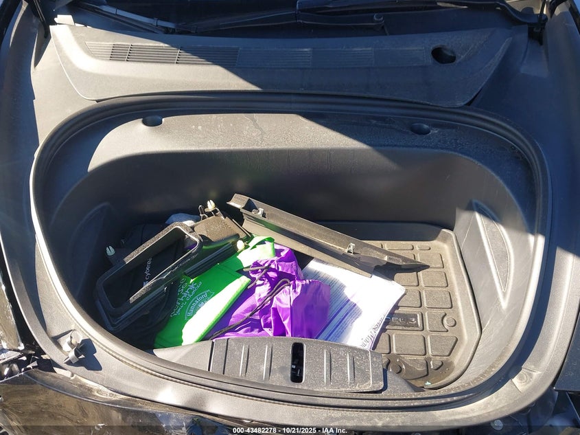 2022 Tesla Model 3 Long Range Dual Motor All-Wheel Drive VIN: 5YJ3E1EB6NF340955 Lot: 43482278