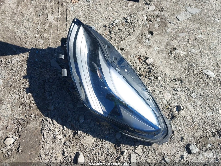 2022 Tesla Model 3 Long Range Dual Motor All-Wheel Drive VIN: 5YJ3E1EB6NF340955 Lot: 43482278